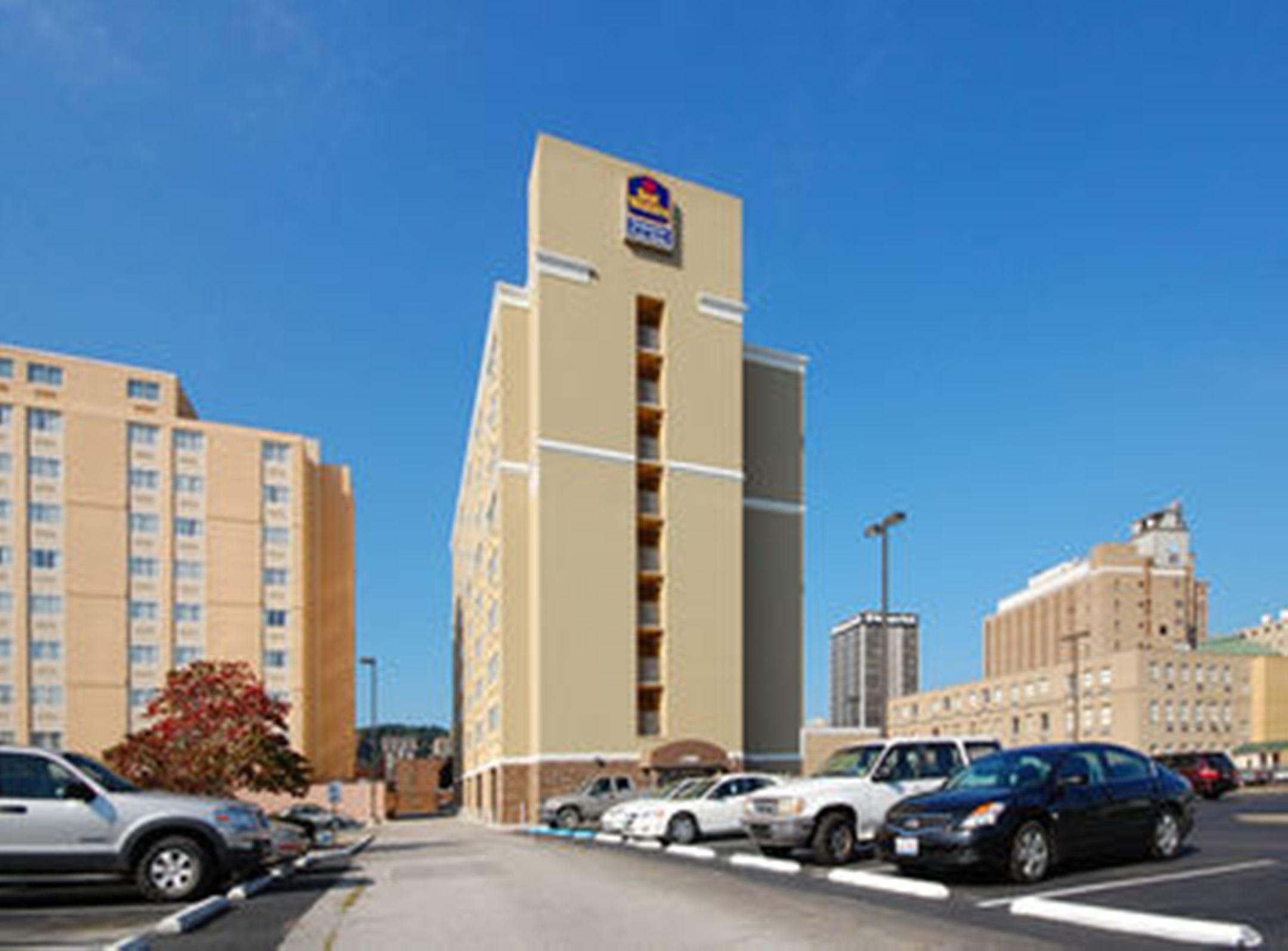 Quality Inn & Suites Charleston - Civic Center Exteriér fotografie