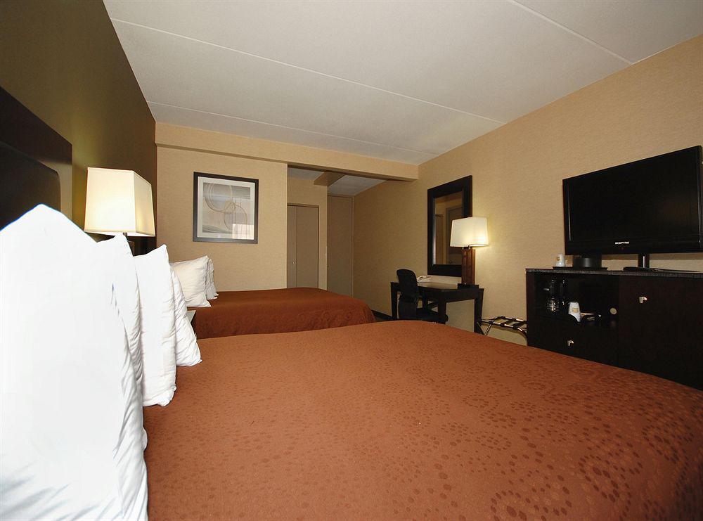 Quality Inn & Suites Charleston - Civic Center Pokoj fotografie